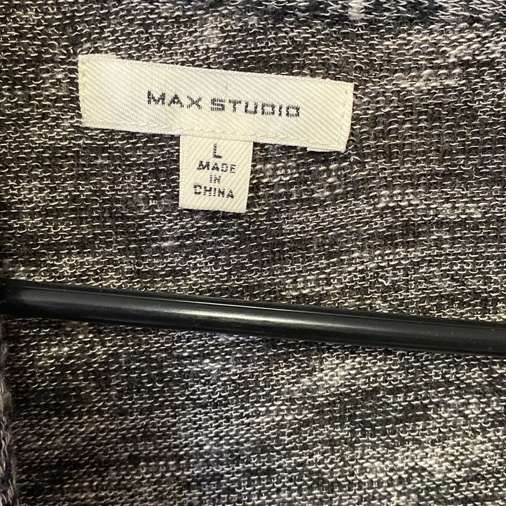 MAX STUDIO LONG SLEEVE - Picture 2 of 3